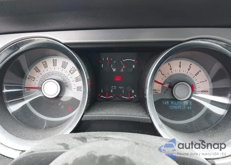 2012 Ford Mustang V6 Premium z USA, uszkodzony, nr VIN 1ZVBP8AM1C5213371